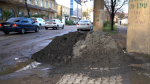 На улице Кобякова продолжаются работы по очистке канализации