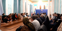 Мэр Дербента поздравил с наступающим Новым годом медработников ЦГБ - Газета Дербентские новости
