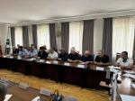 Глава Дербентского района Эльман Аллахвердиев провел очередное еженедельное аппаратное совещание